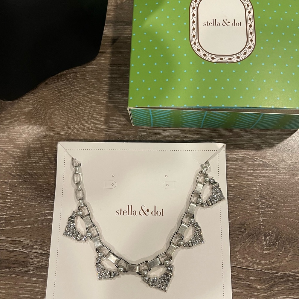 Stella & Dot Silver Necklace